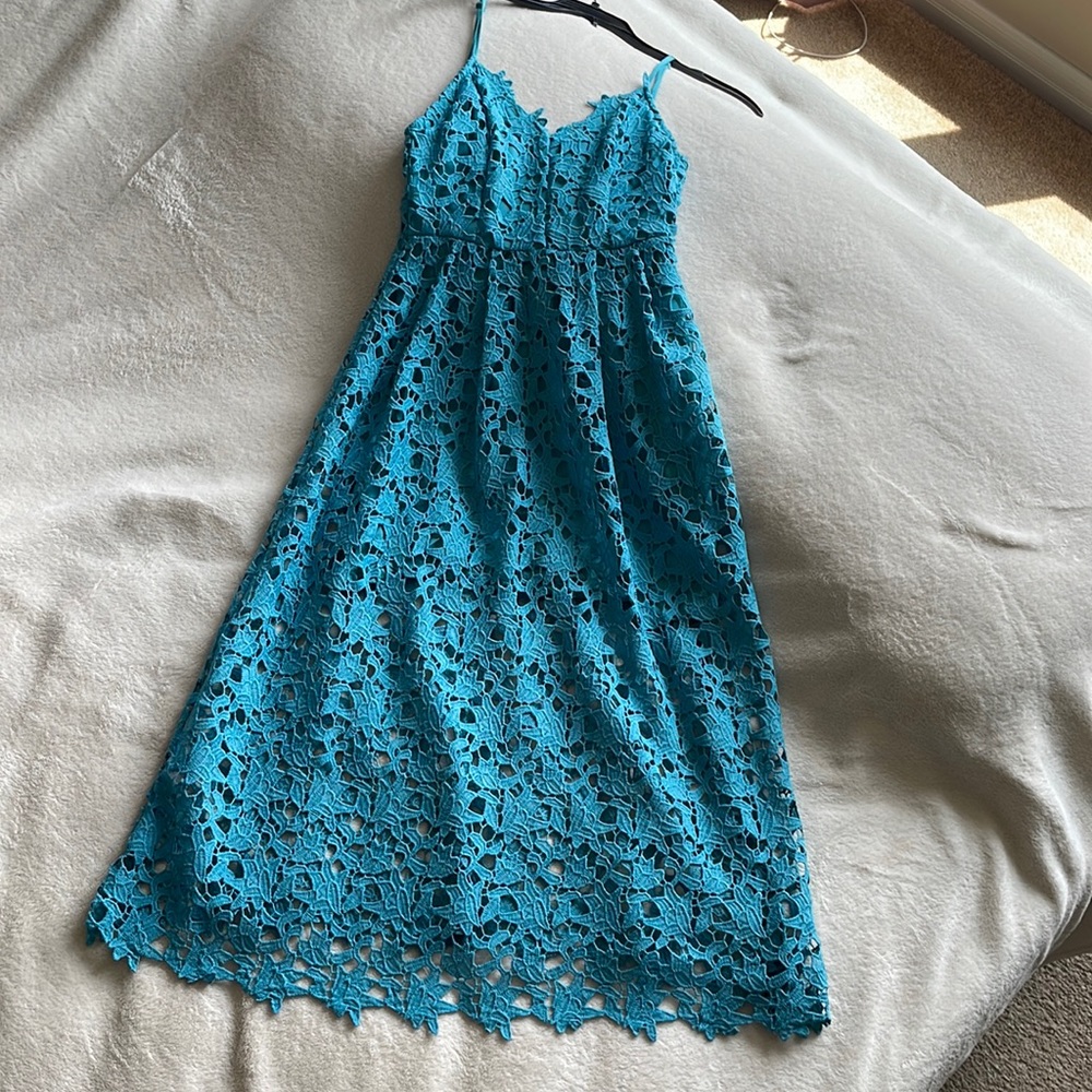 Astr lace blue midi dress size XS new